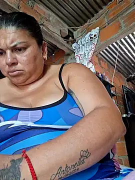 chubby sexy big tits online show from 02.22.25