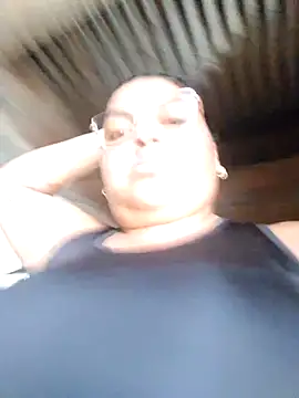 chubby sexy big tits online show from 02.25.25
