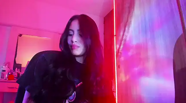 Snapshot of bunny_1922 chatting on 01.15.25 bunny 1922 online show from 01.15.25