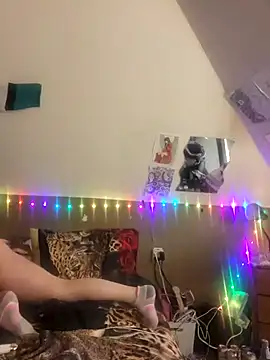 Snapshot of Neveah6 chatting on 01.04.25 Neveah6 online show from 01.04.25