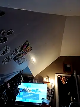 Snapshot of Neveah6 chatting on 03.12.25 Neveah6 online show from 03.12.25