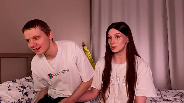 Snapshot of eternal_dream_ chatting on 02.25.25 eternal dream  online show from 02.25.25