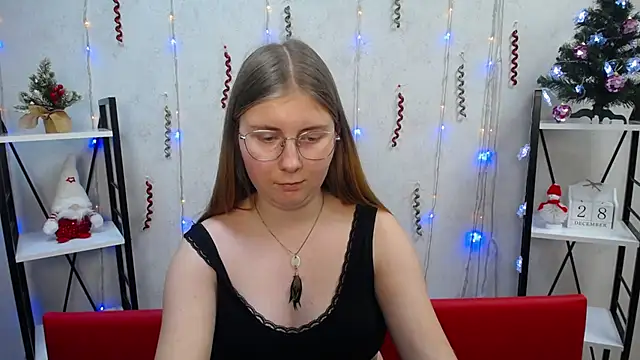 Snapshot of RysaKosaYlya chatting on 12.28.24 RysaKosaYlya online show from 12.28.24