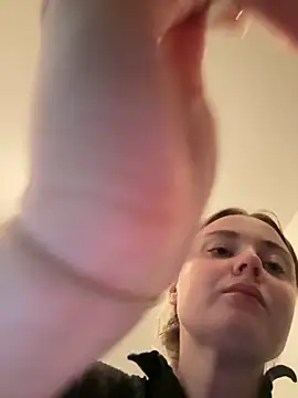 Snapshot of CherryEmmy chatting on 09.14.25 CherryEmmy online show from 09.14.25