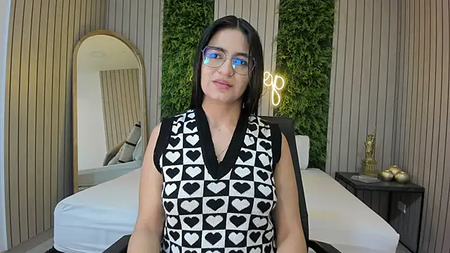 StefaBrown online show from 02.13.25