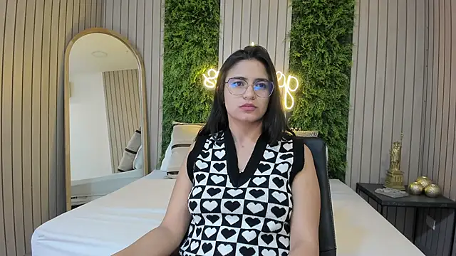 StefaBrown online show from 02.13.25