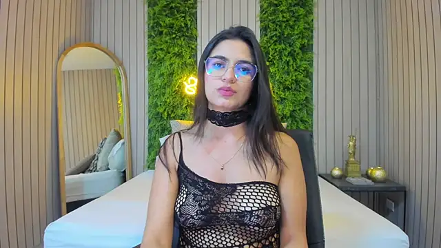 StefaBrown online show from 02.19.25