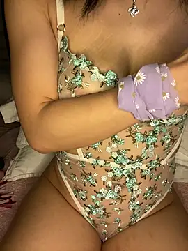 Snapshot of badenaz34 chatting on 03.12.25 badenaz34 online show from 03.12.25