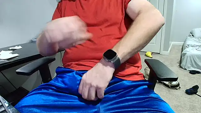 Snapshot of _magictouch_ chatting on 12.19.24 magictouch online show from 12.19.24