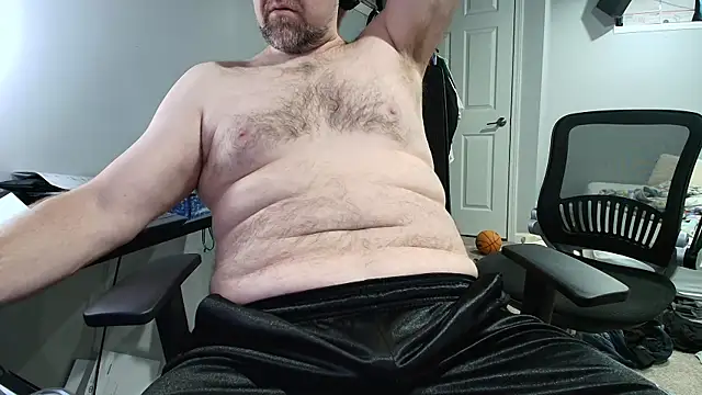 Snapshot of _magictouch_ chatting on 01.27.25 magictouch online show from 01.27.25