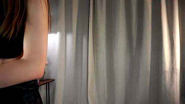 Snapshot of DawnAtwood chatting on 12.14.24 DawnAtwood online show from 12.14.24