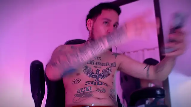 Junihn0 online show from 09.23.25