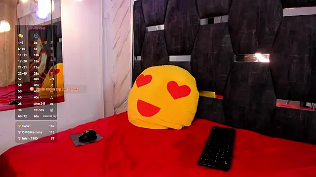 Snapshot of AlazSanna1 chatting on 01.15.25 AlazSanna1 online show from 01.15.25
