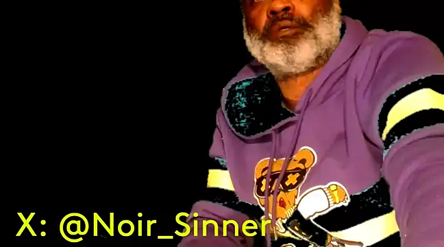 Snapshot of sinnernoir chatting on 01.20.25 sinnernoir online show from 01.20.25