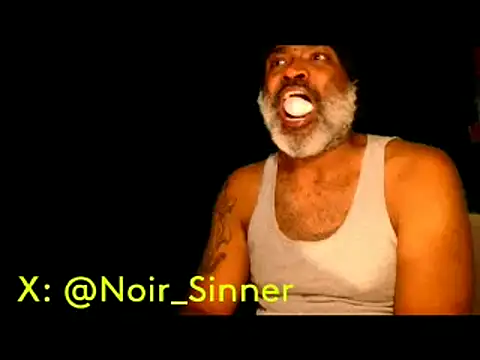 Snapshot of sinnernoir chatting on 01.28.25 sinnernoir online show from 01.28.25