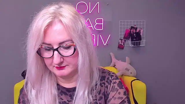 ChristyBrooks online show from 12.28.24