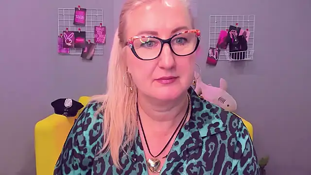 ChristyBrooks online show from 12.29.24