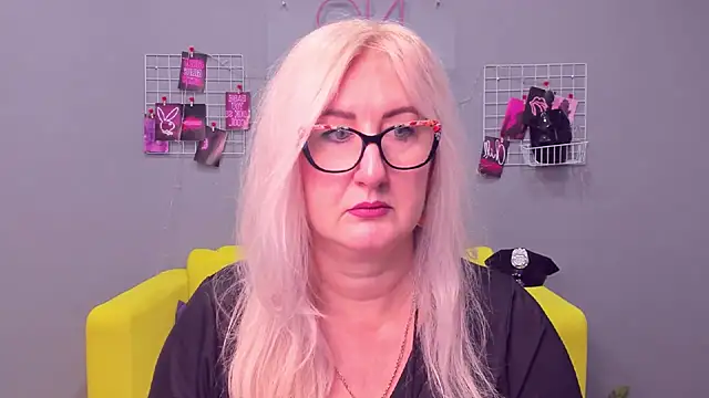 ChristyBrooks online show from 12.30.24