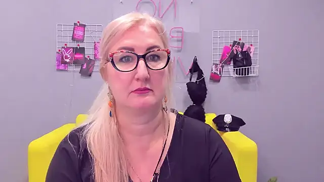 ChristyBrooks online show from 12.30.24