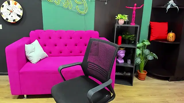 ChristyBrooks online show from 01.03.25