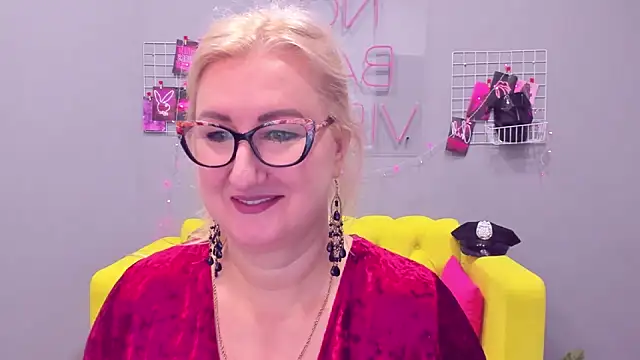 ChristyBrooks online show from 01.09.25