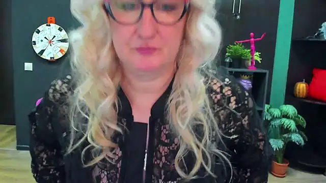 ChristyBrooks online show from 02.08.25