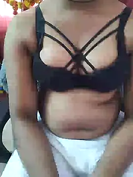 Snapshot of Cute-Anamika50 chatting on 12.23.24 Cute-Anamika50 online show from 12.23.24