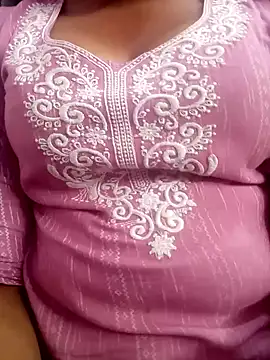 Snapshot of Cute-Anamika50 chatting on 01.03.25 Cute-Anamika50 online show from 01.03.25