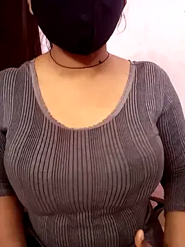 Snapshot of Cute-Anamika50 chatting on 02.14.25 Cute-Anamika50 online show from 02.14.25