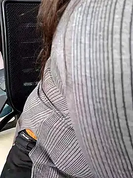 Snapshot of Cute-Anamika50 chatting on 02.15.25 Cute-Anamika50 online show from 02.15.25