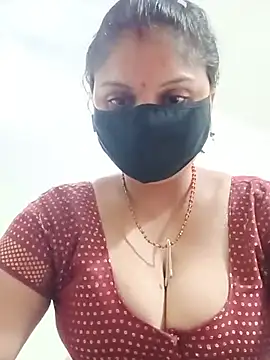 Snapshot of Cute-Aadhvita chatting on 06.23.26 Cute-Aadhvita online show from 06.23.26