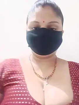 Snapshot of Cute-Aadhvita chatting on 06.24.26 Cute-Aadhvita online show from 06.24.26