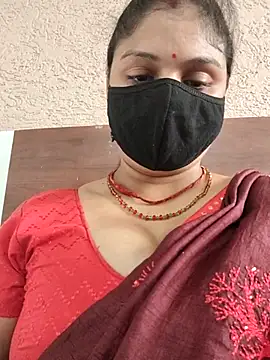 Snapshot of Cute-Aadhvita chatting on 07.14.26 Cute-Aadhvita online show from 07.14.26