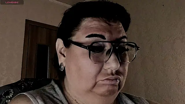 SexxyDreams1 online show from 03.31.26