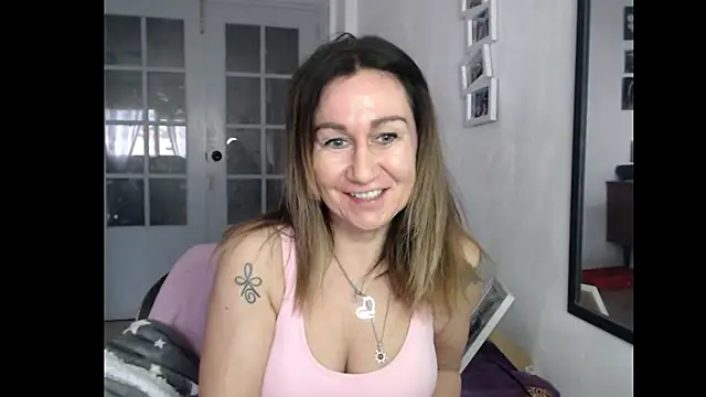 TamaraSweetxo online show from 01.16.26