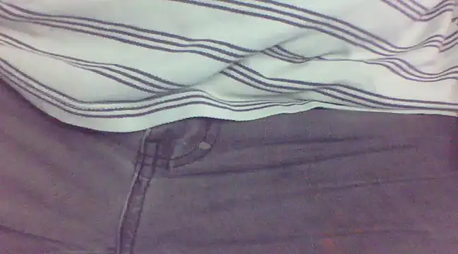 Snapshot of Penis58 chatting on 12.27.24 Penis58 online show from 12.27.24