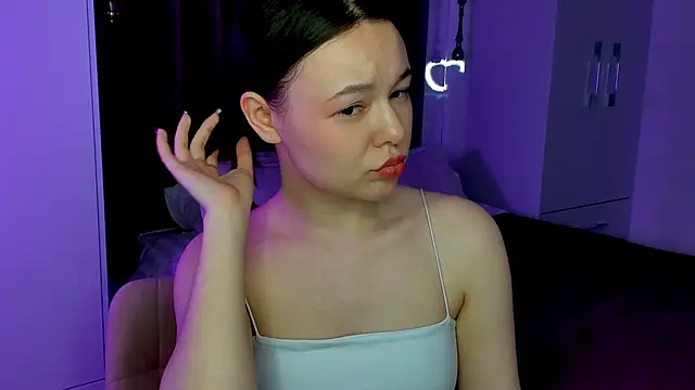 Snapshot of LovelyJane chatting on 02.05.25 LovelyJane online show from 02.05.25