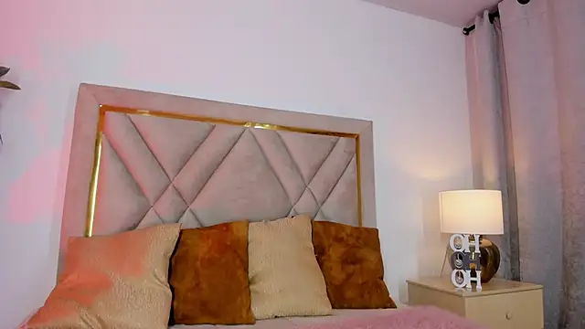 chloe wilson7 online show from 11.25.25