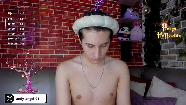 Snapshot of andy_angell1 chatting on 10.30.25 andy angell1 online show from 10.30.25