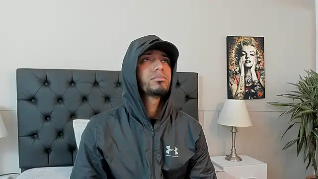 Snapshot of Robin_Rief chatting on 09.28.25 Robin Rief online show from 09.28.25