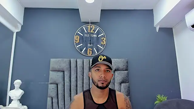 Robin Rief online show from 04.01.26