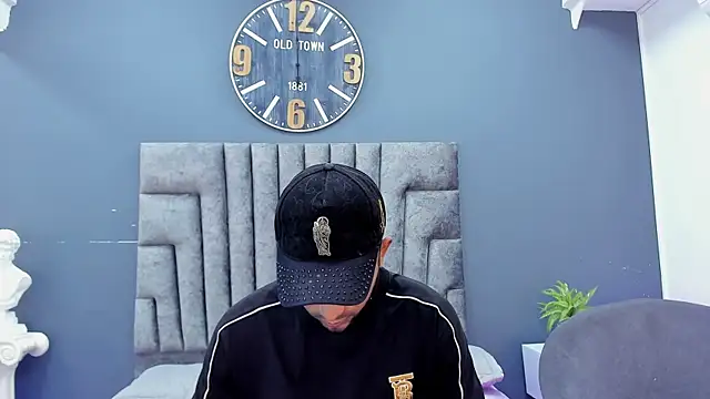 Robin Rief online show from 04.09.26