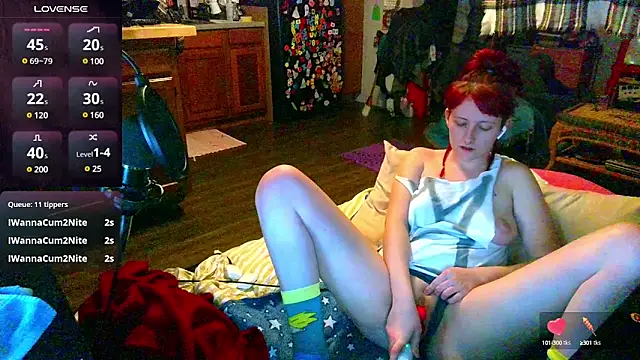  hellostormy  online show from 02.21.25