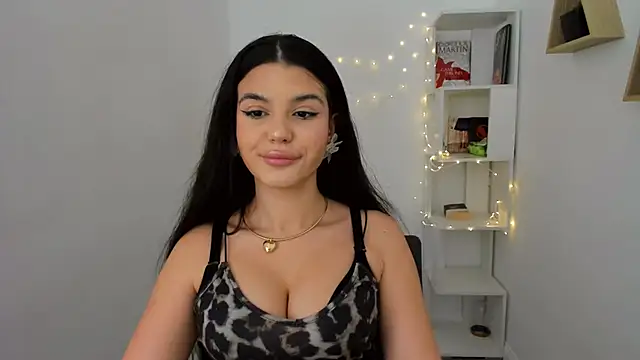 AlluringAriel online show from 03.04.25