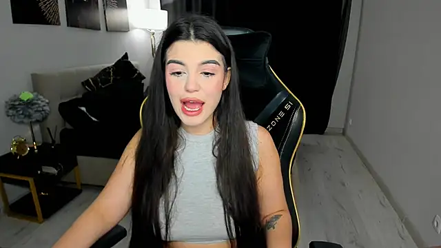 AlluringAriel online show from 04.03.26