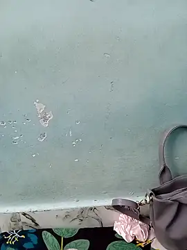 Haniya-143 online show from 12.21.25