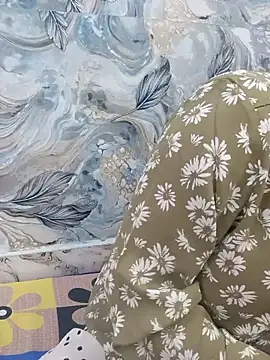 Haniya-143 online show from 02.18.26