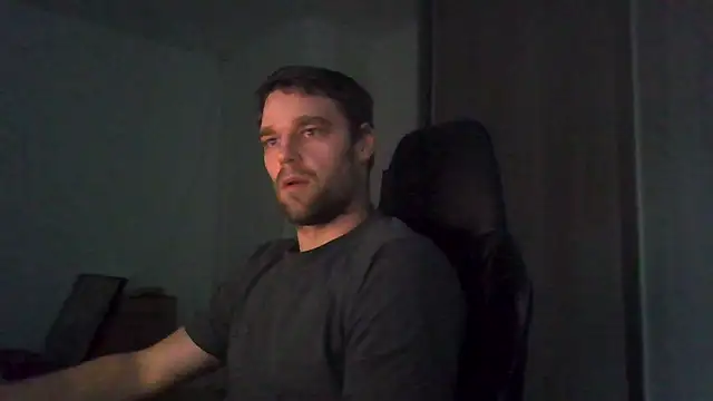 Snapshot of The_big_viking_ chatting on 01.17.25 The big viking  online show from 01.17.25