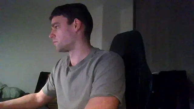 Snapshot of The_big_viking_ chatting on 02.13.25 The big viking  online show from 02.13.25