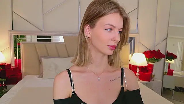 MeganMour online show from 01.12.26